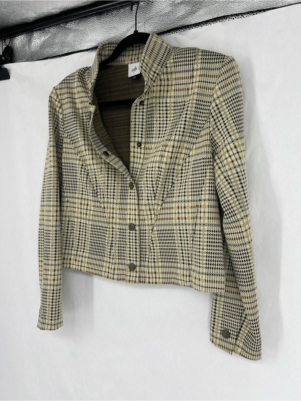 CAbi Plaid Button-Front Women's Jacket in Beige/Black 4498 - Picture 4 of 9